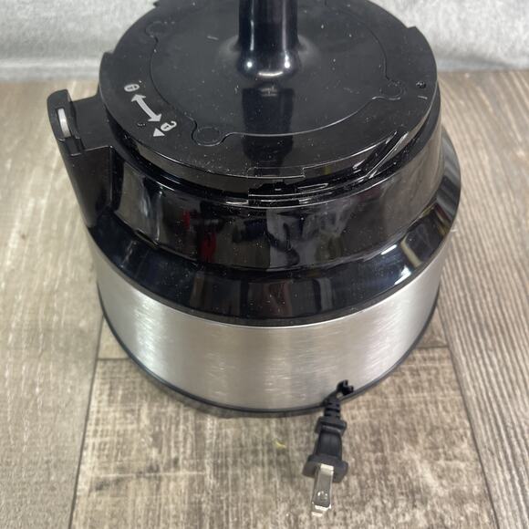 Hamilton Beach Food Processor - 10-Cup 70730G / Replacement Motor - Picture 4 of 5